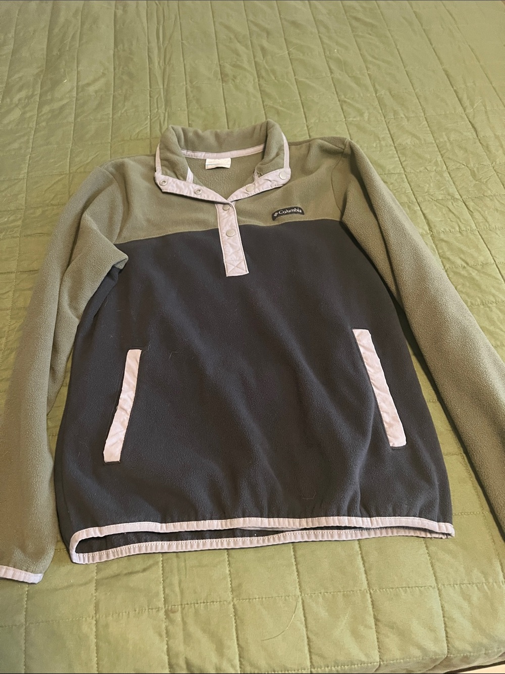Columbia Olive Green & Black Snap Pullover Fleece